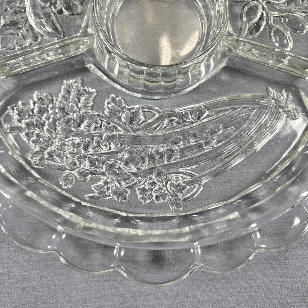 Vintage Clear Pressed Glass Divided Relish Tray‎ 5 Section Scalloped Floral 12